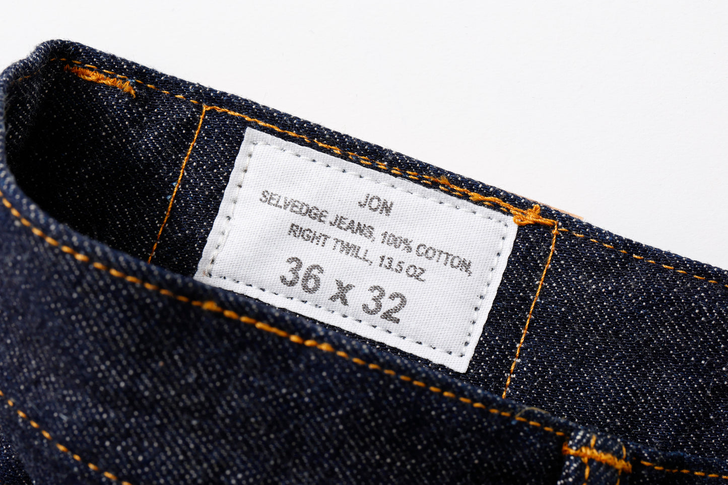 "JON" Classic straight jeans